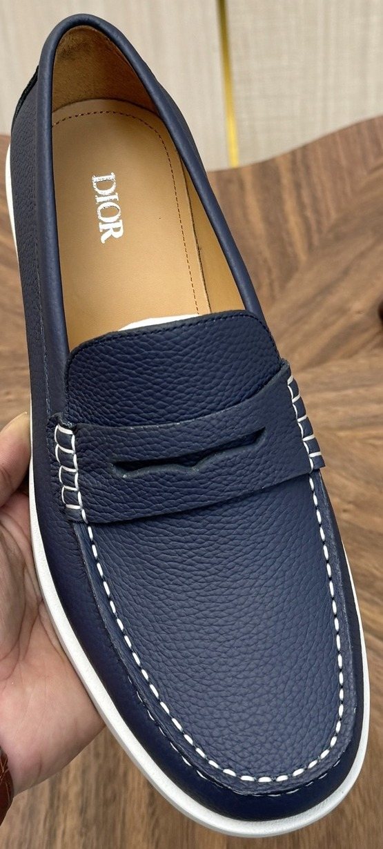 Dior Men's Contrast-Sole Slip-On Loafers — front