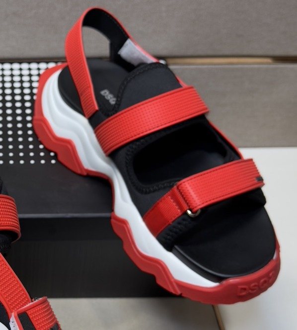 DSQUARED2 Multi-Strap Sport Sandals — front