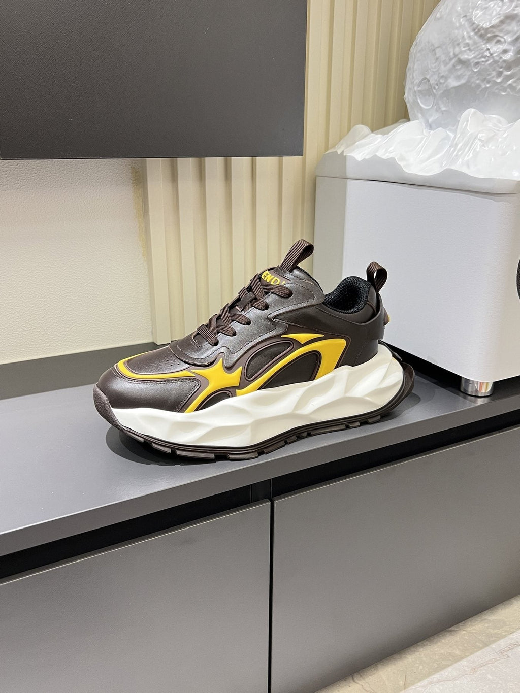 Fendi Flow Low-Top Sneakers — side