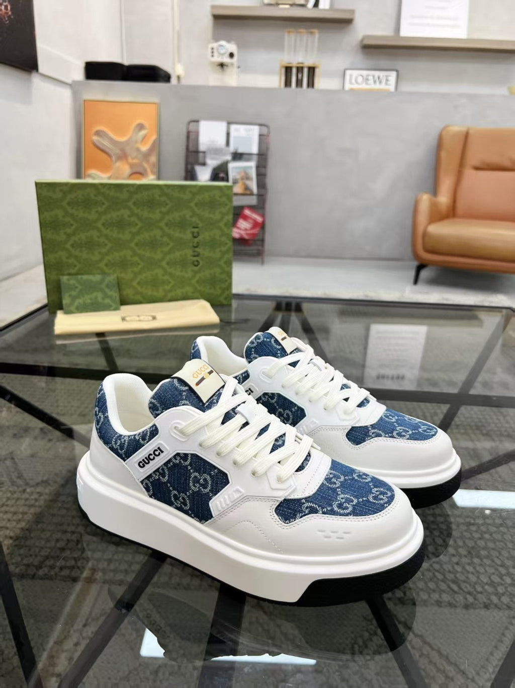 Gucci Monogram Low-Top Sneakers — model