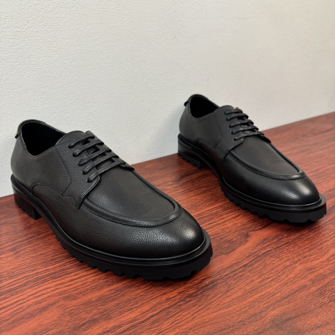 Dolce & Gabbana Grained Leather Derby Shoes — front