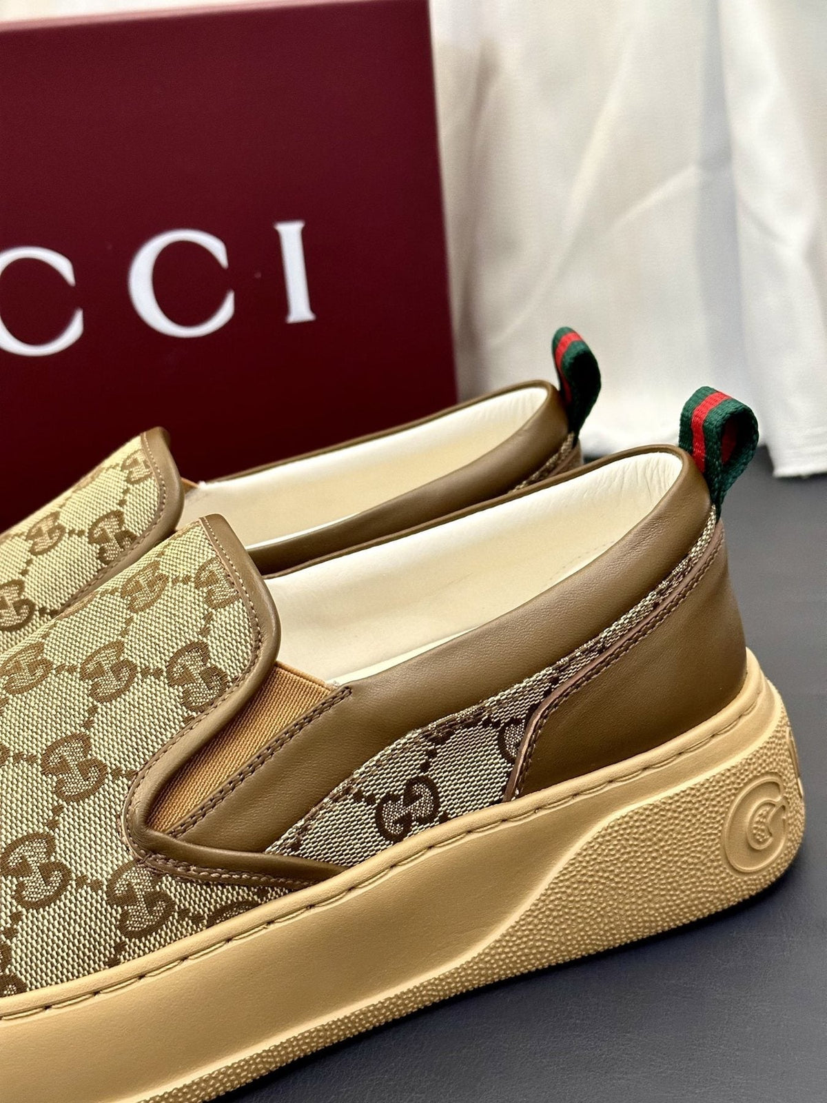 Gucci Patterned Slip-On Shoes — detail