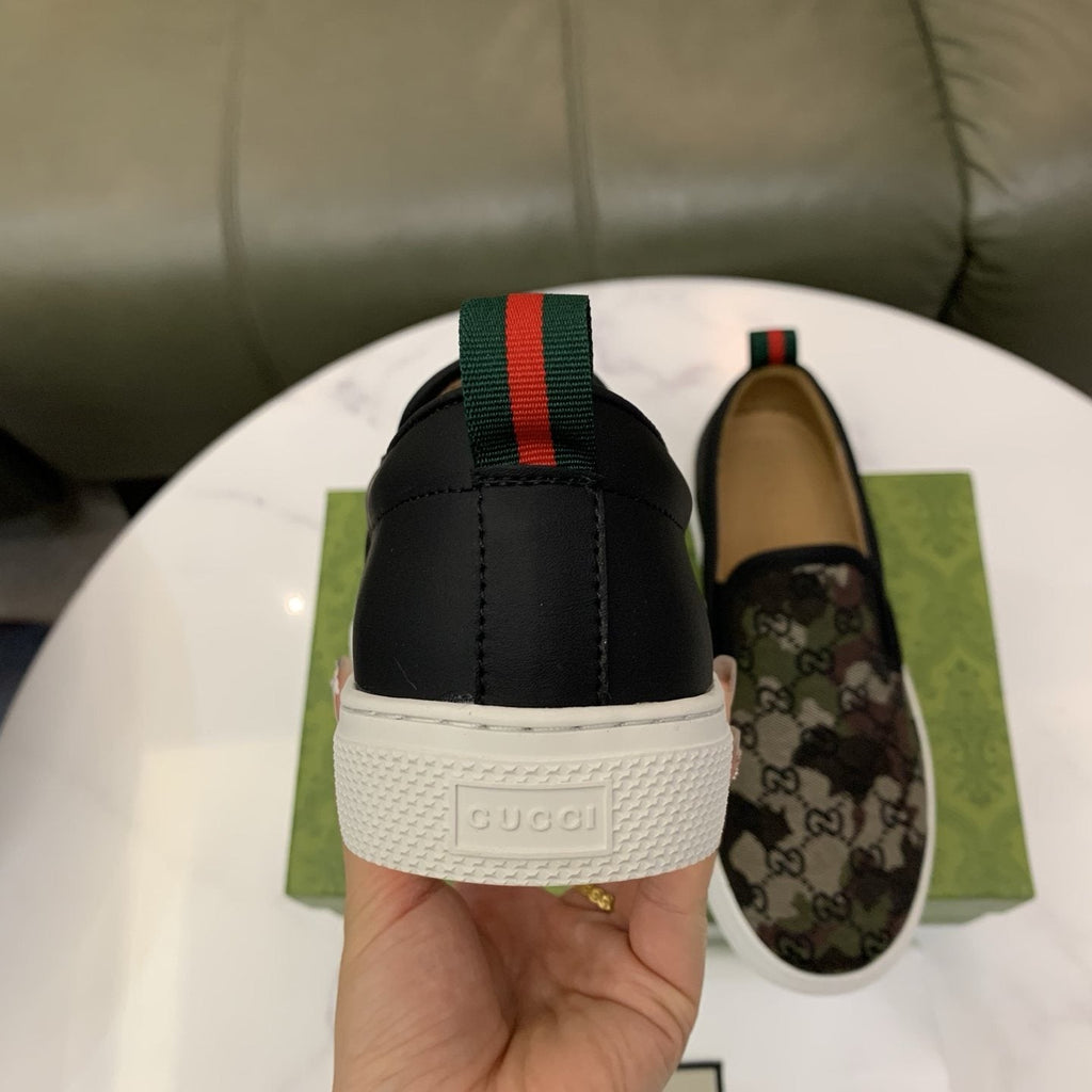 Gucci Patterned Slip-On Sneakers — detail