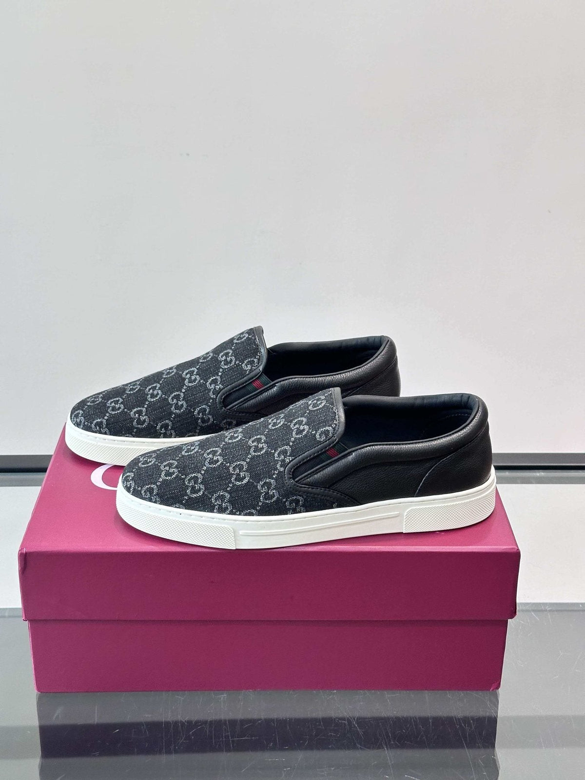 Gucci Patterned Slip-On Shoes — side