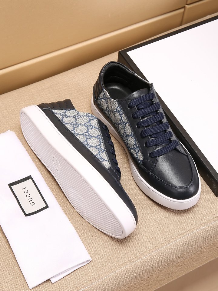 Gucci Monogram Panel Low-Top Sneakers — front