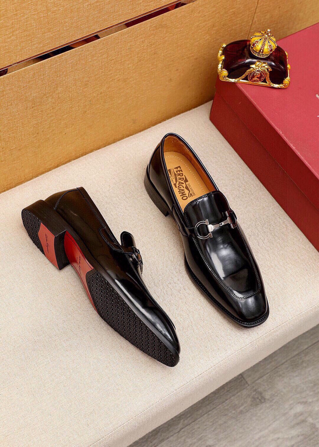 Ferragamo Buckle Leather Loafers — side