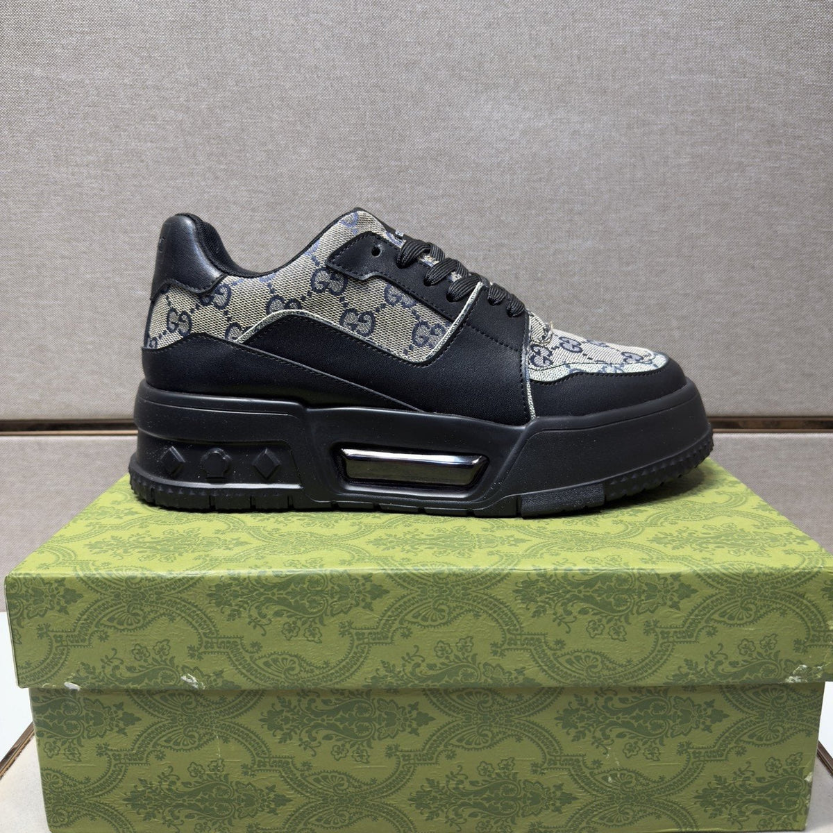 Gucci GG Panel Low-Top Sneakers — hero