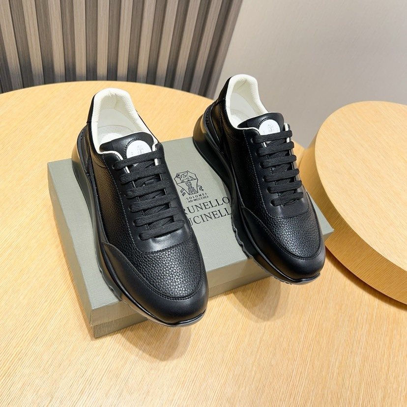 Brunello Cucinelli Low-Top Lace-Up Sneakers — front