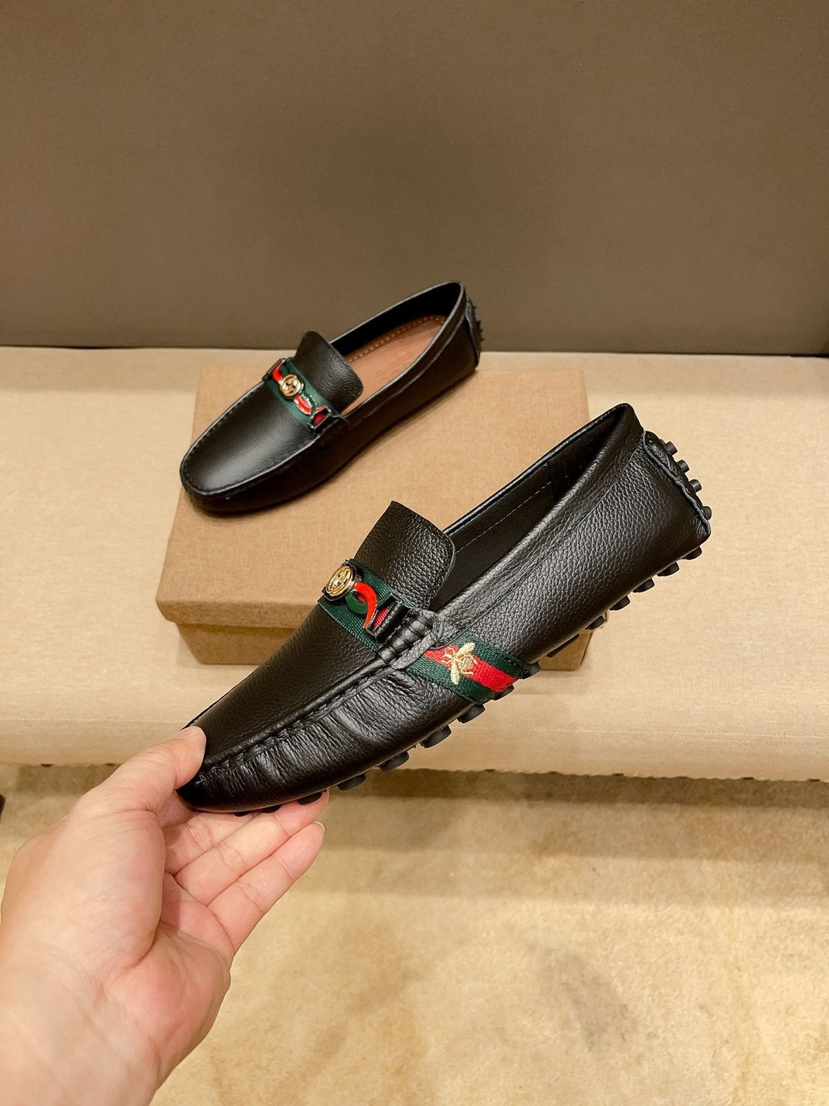 Gucci Web Accent Driving Loafers — front