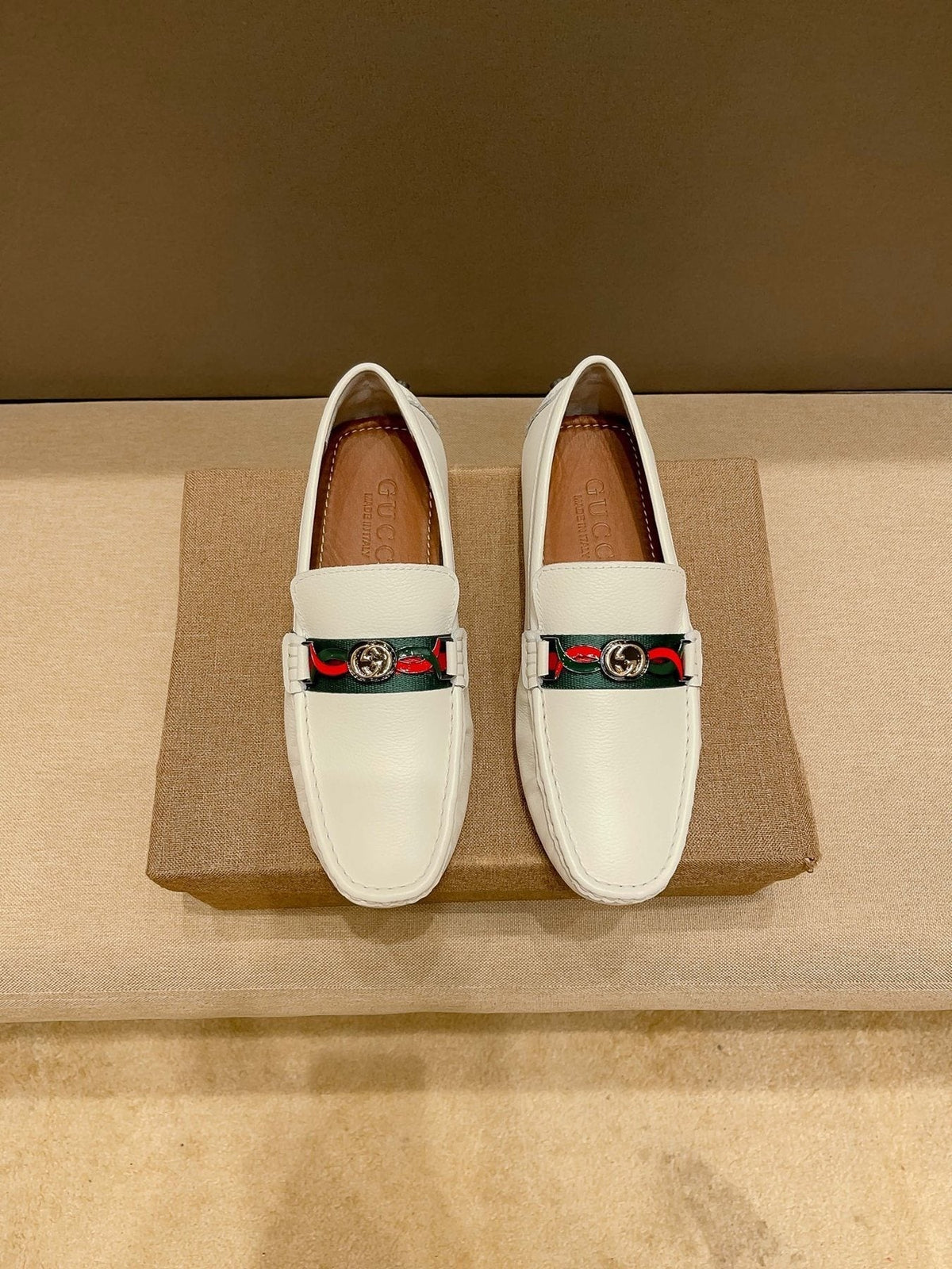 Gucci Web Accent Driving Loafers — front