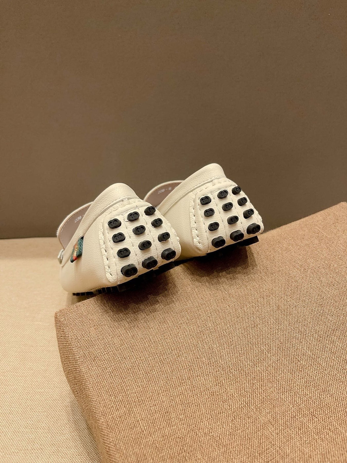Gucci Web-Accent Driving Loafers — back