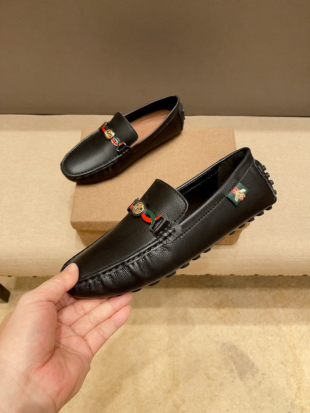 Gucci Web-Accent Driving Loafers — front