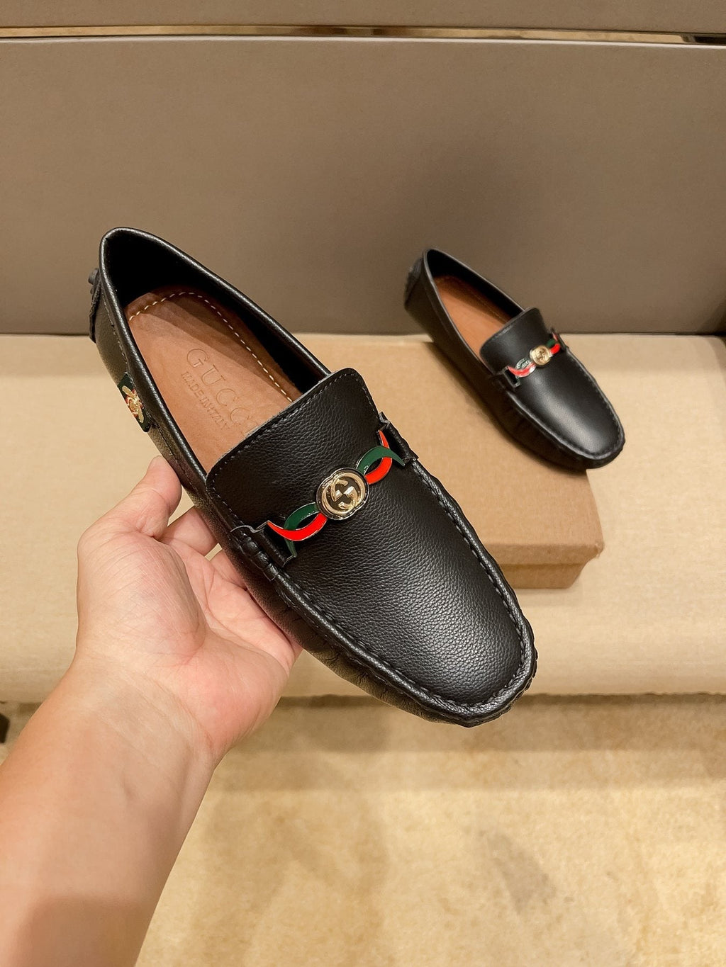 Gucci Web-Accent Driving Loafers — front