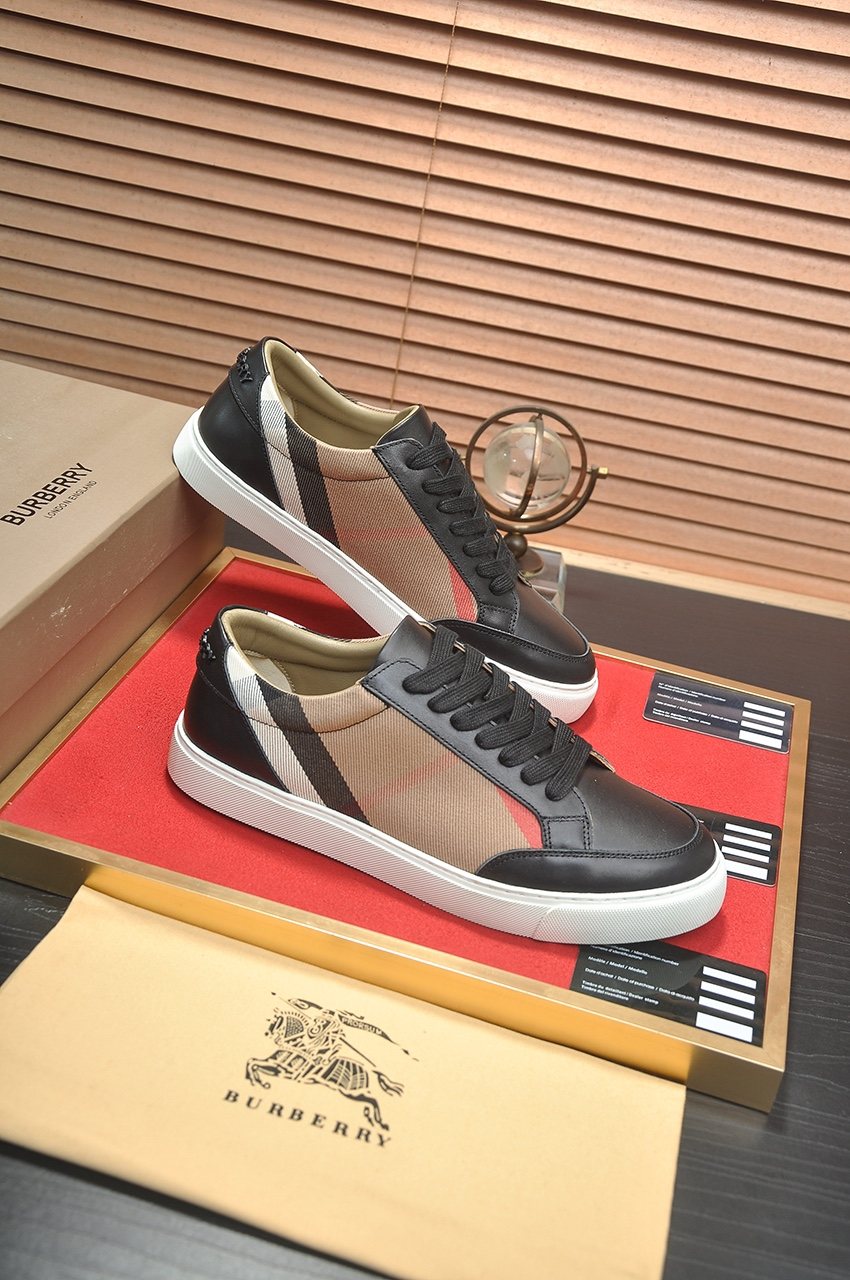 Burberry Plaid Panel Low-Top Sneakers — side