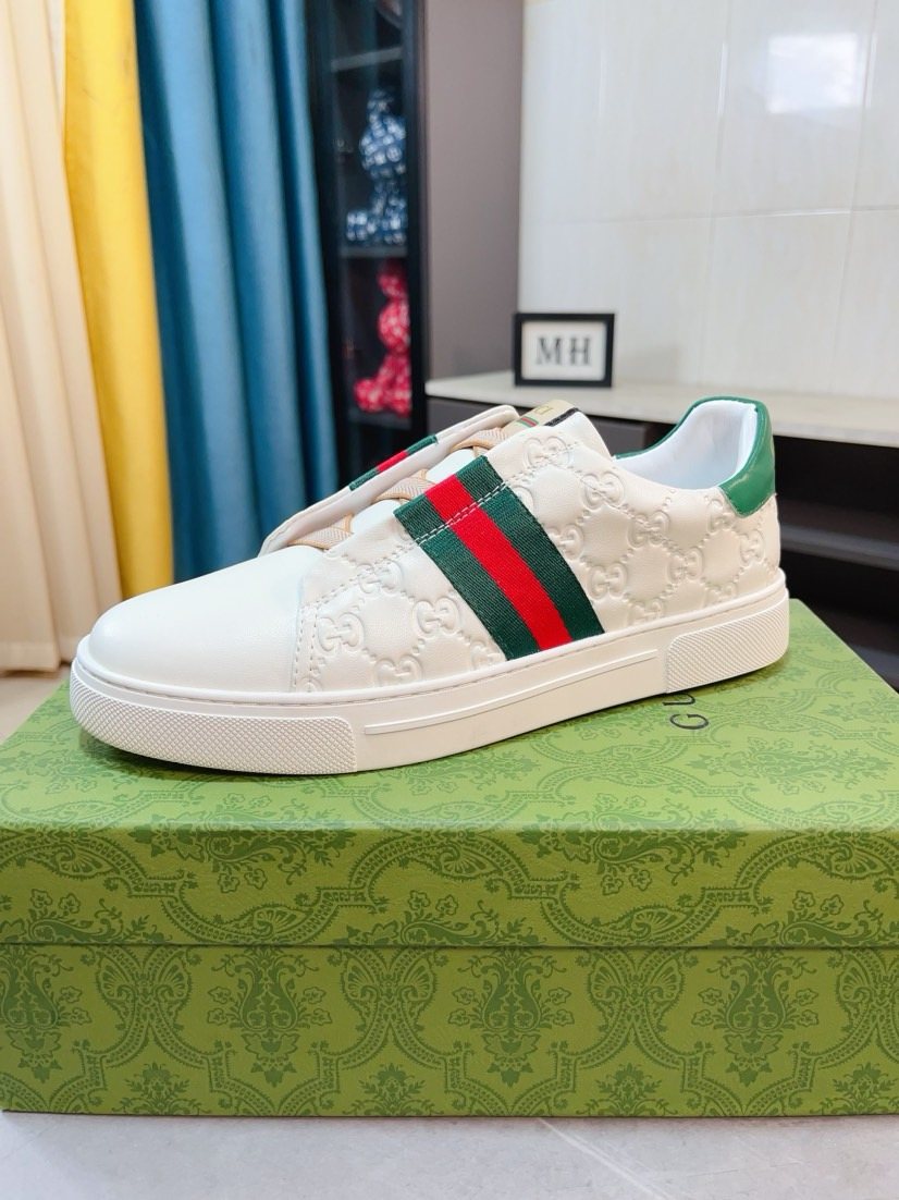 Gucci Black Stripe Low-Top Sneakers — front
