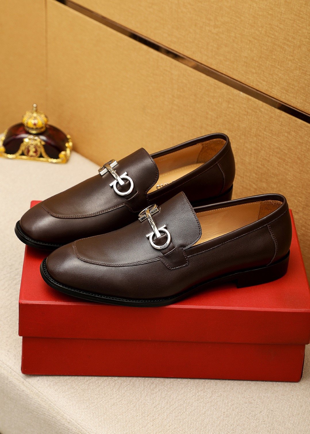 Ferragamo Silver-Tone Ornament Loafers — front