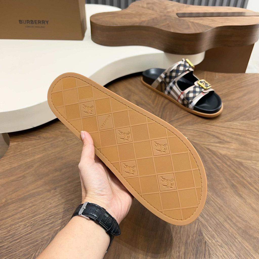 Burberry Plaid Buckle Slide Sandals — model