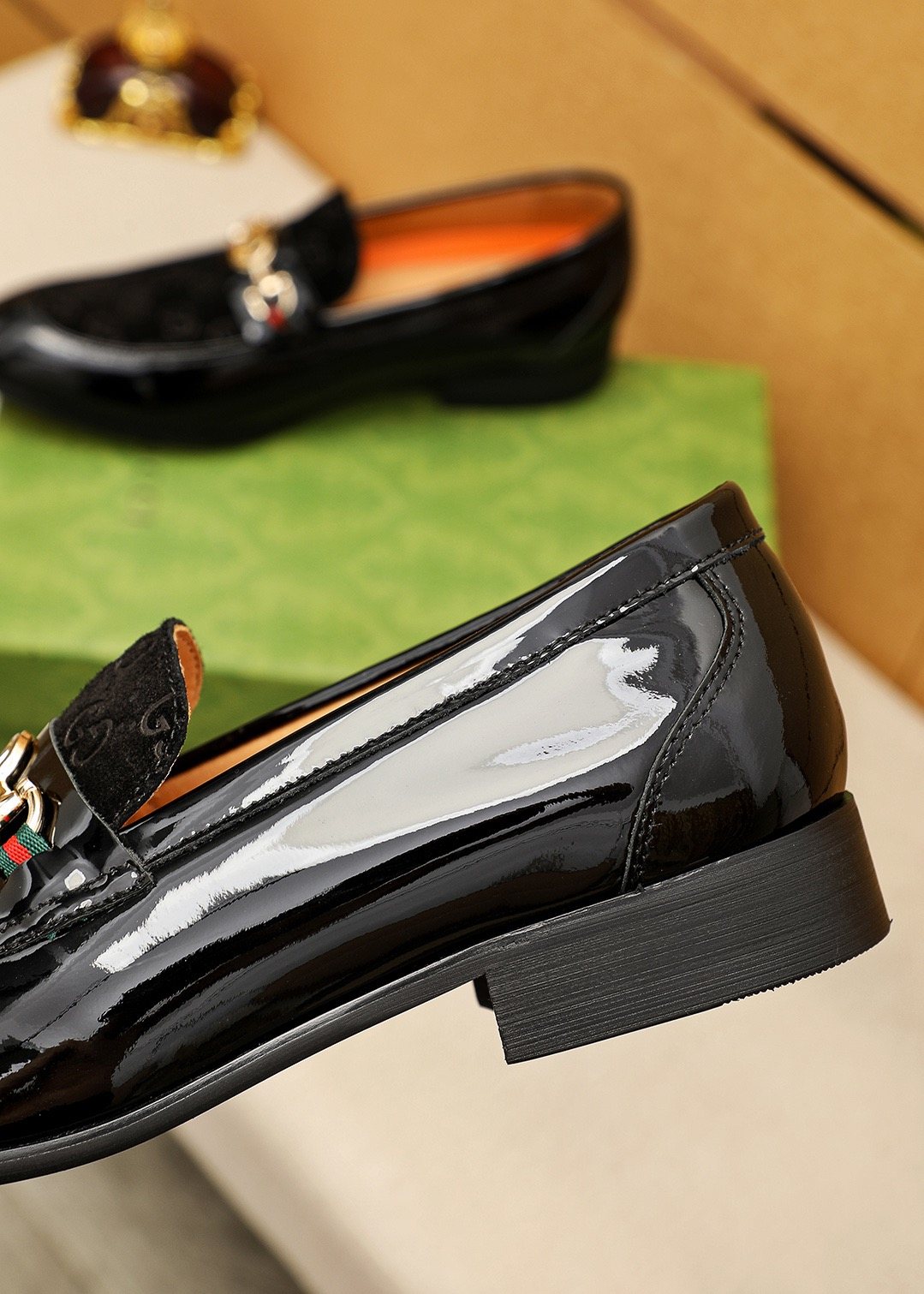 GUCCI Glossy Bit Loafers — detail