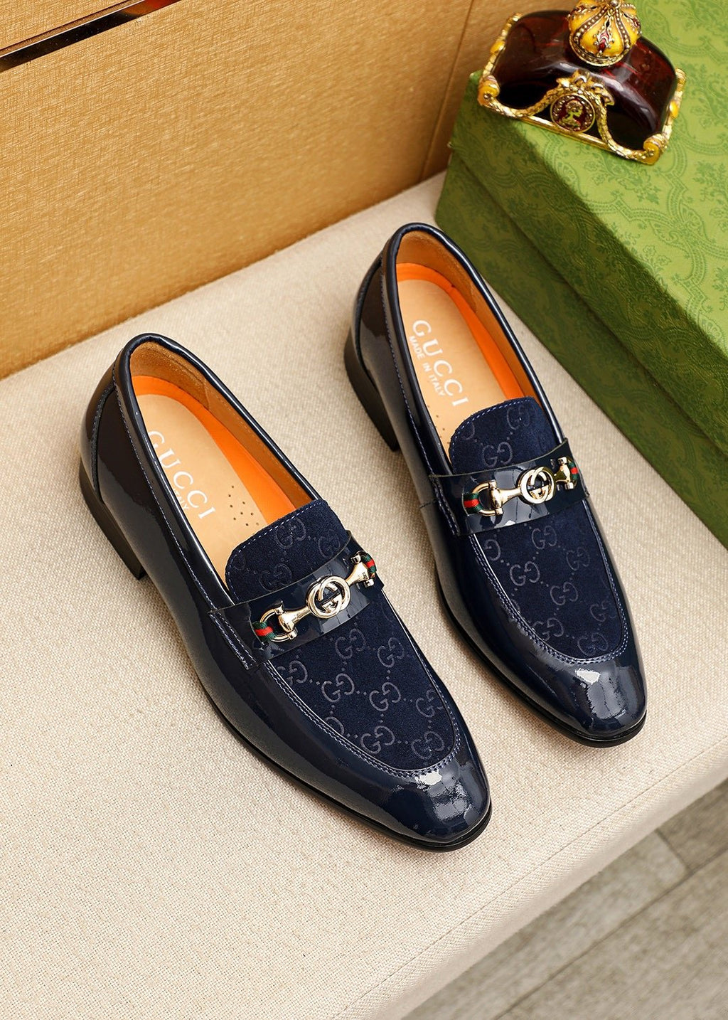 GUCCI Glossy Bit Loafers — front