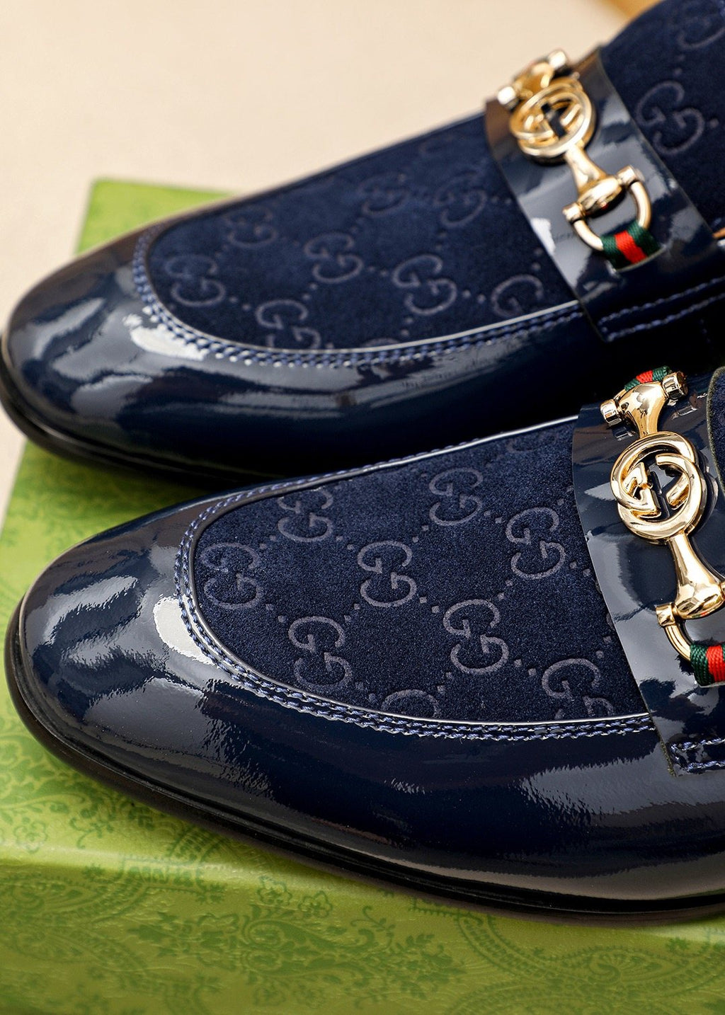 Gucci Patterned Metal Bit Loafers — detail