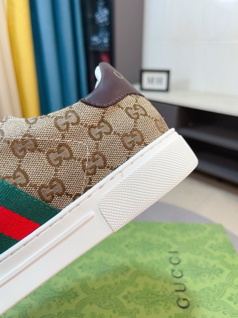 Gucci Monogram Stripe Low-Top Sneakers — back