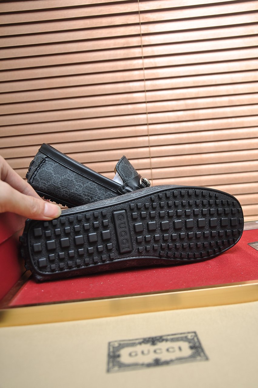 Gucci Monogram Horsebit Loafers — detail