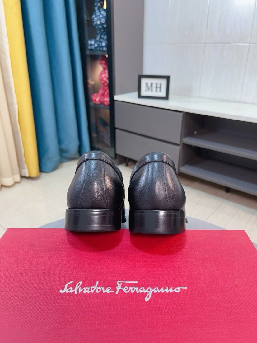Ferragamo Metal-Accent Moc-Toe Loafers — back