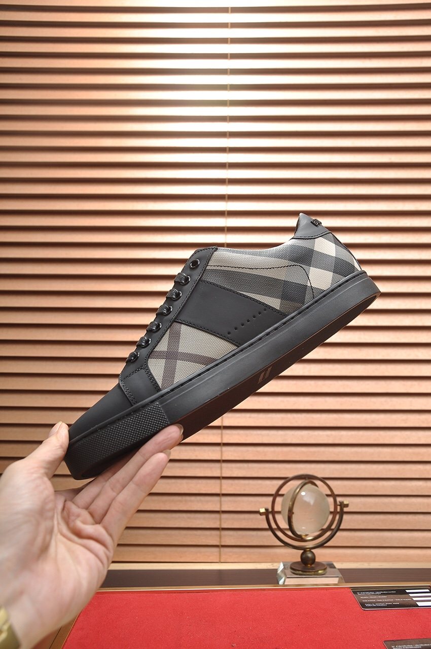 Burberry Check-Panel Low-Top Sneakers — side