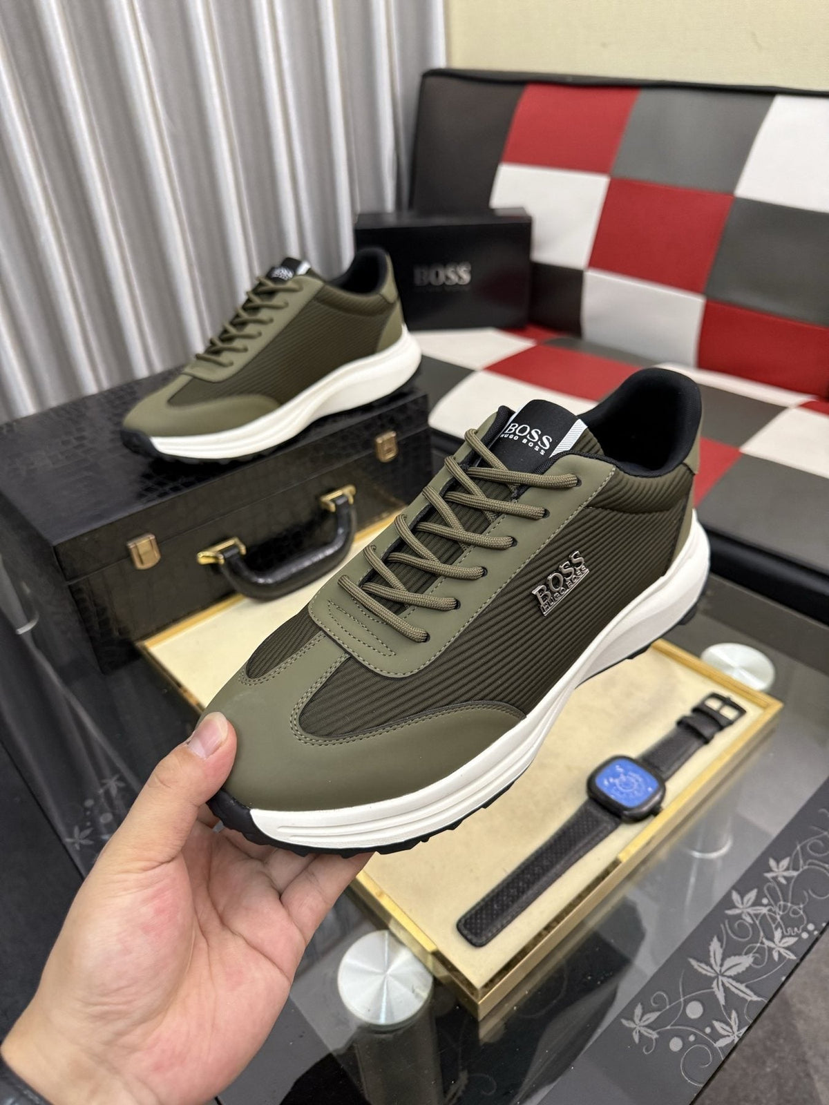 BOSS Mesh-Panel Low-Top Sneakers — front
