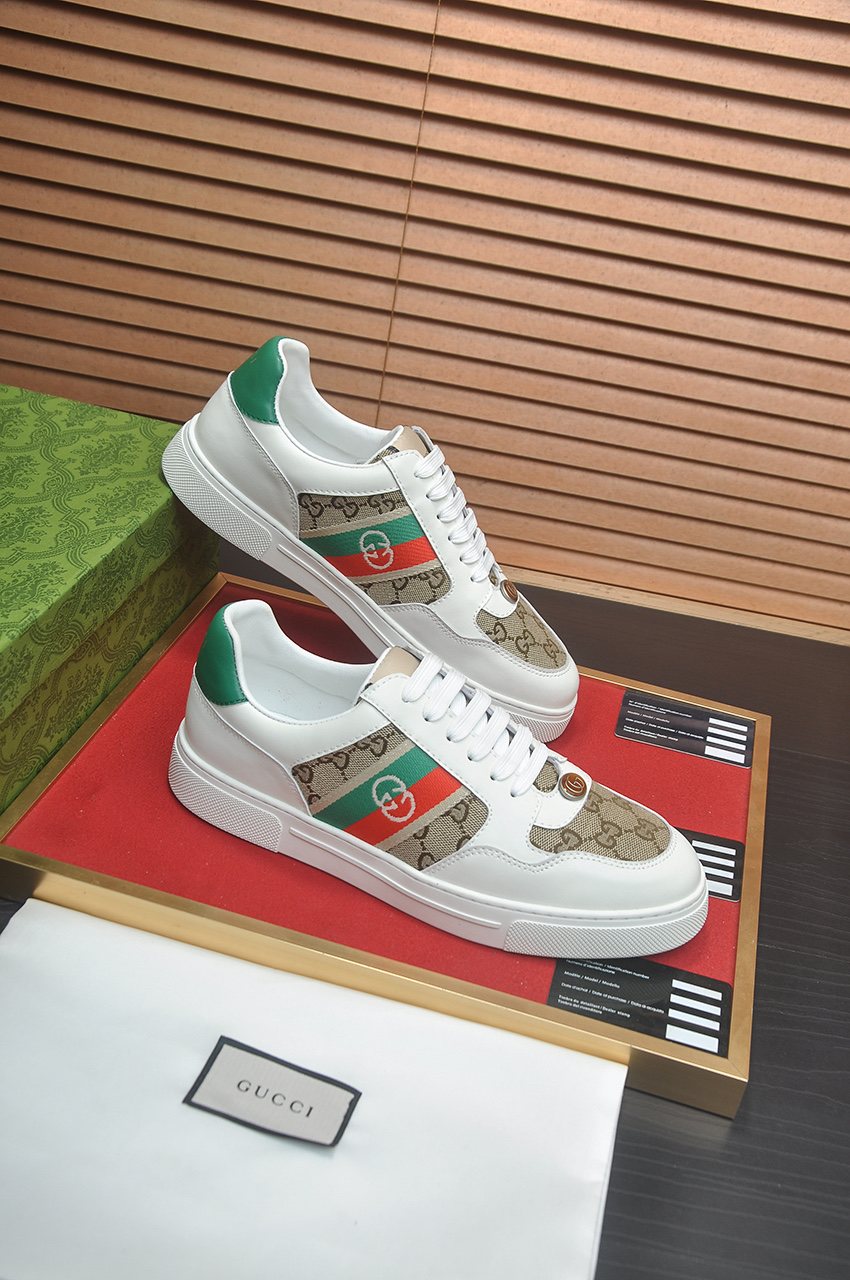 Gucci Red-Green Stripe Low-Top Sneakers — side