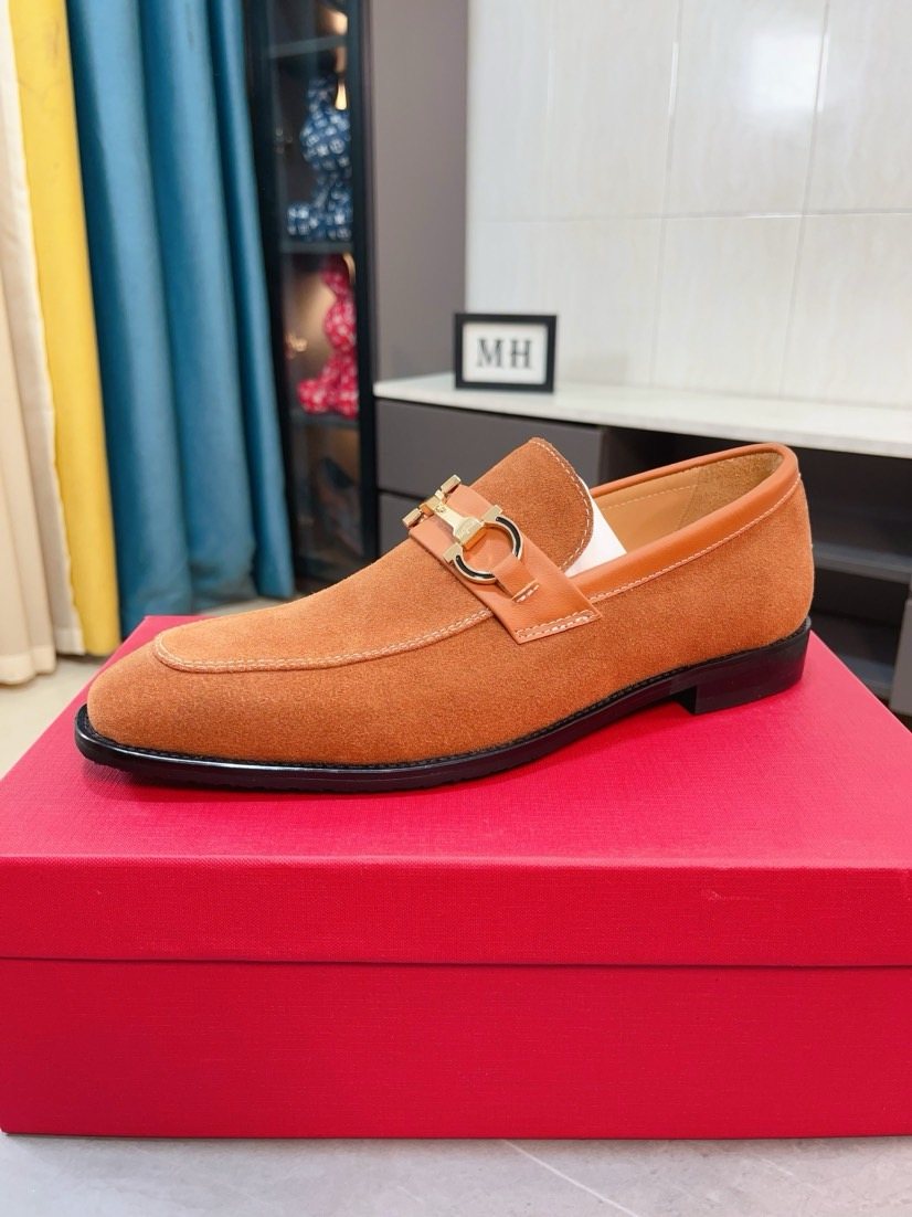 Ferragamo Blue Bit Loafers — front