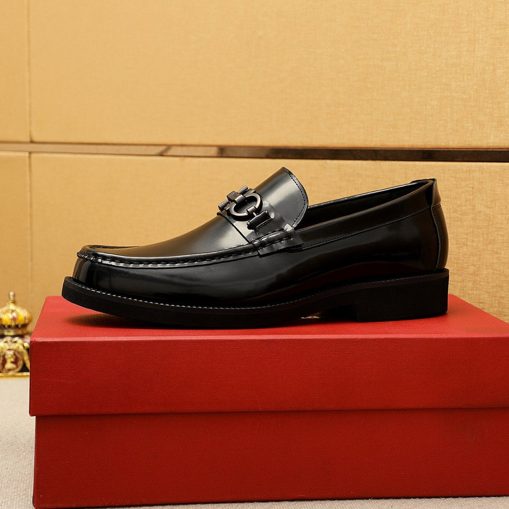 Ferragamo Leather Bit Loafers — detail