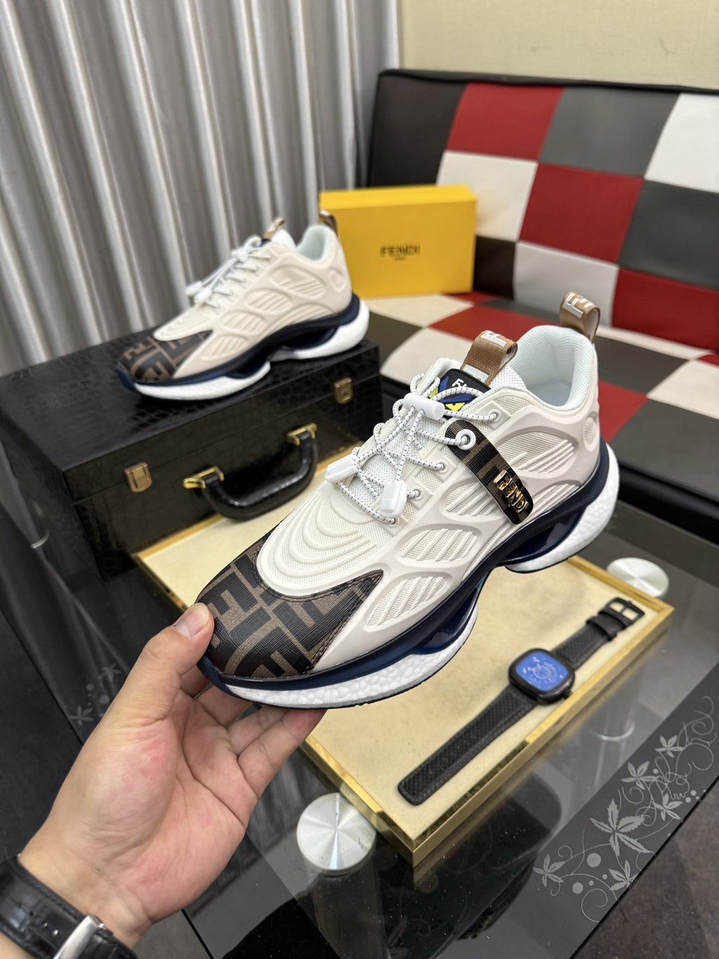 Fendi Patterned Toe Low-Top Sneakers — detail