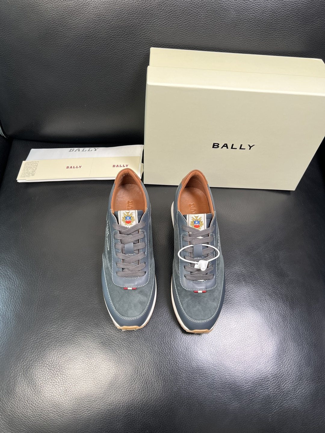 BALLY Black and Brown Low-Top Sneakers — front