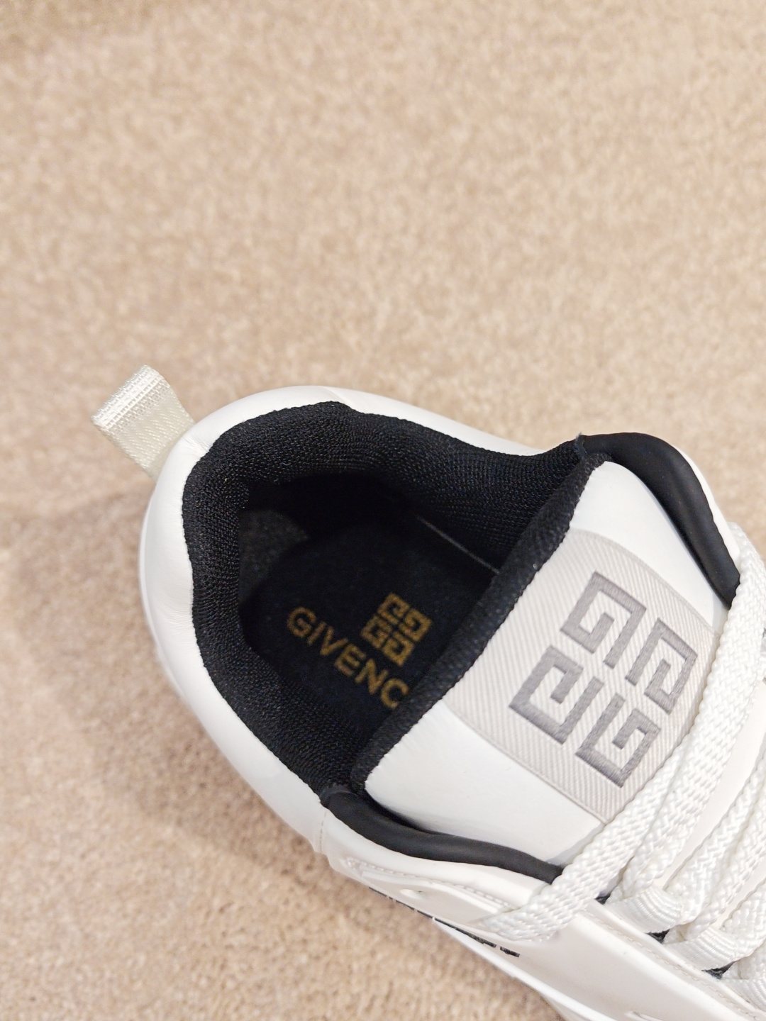 Givenchy Logo Low-Top Sneakers — side