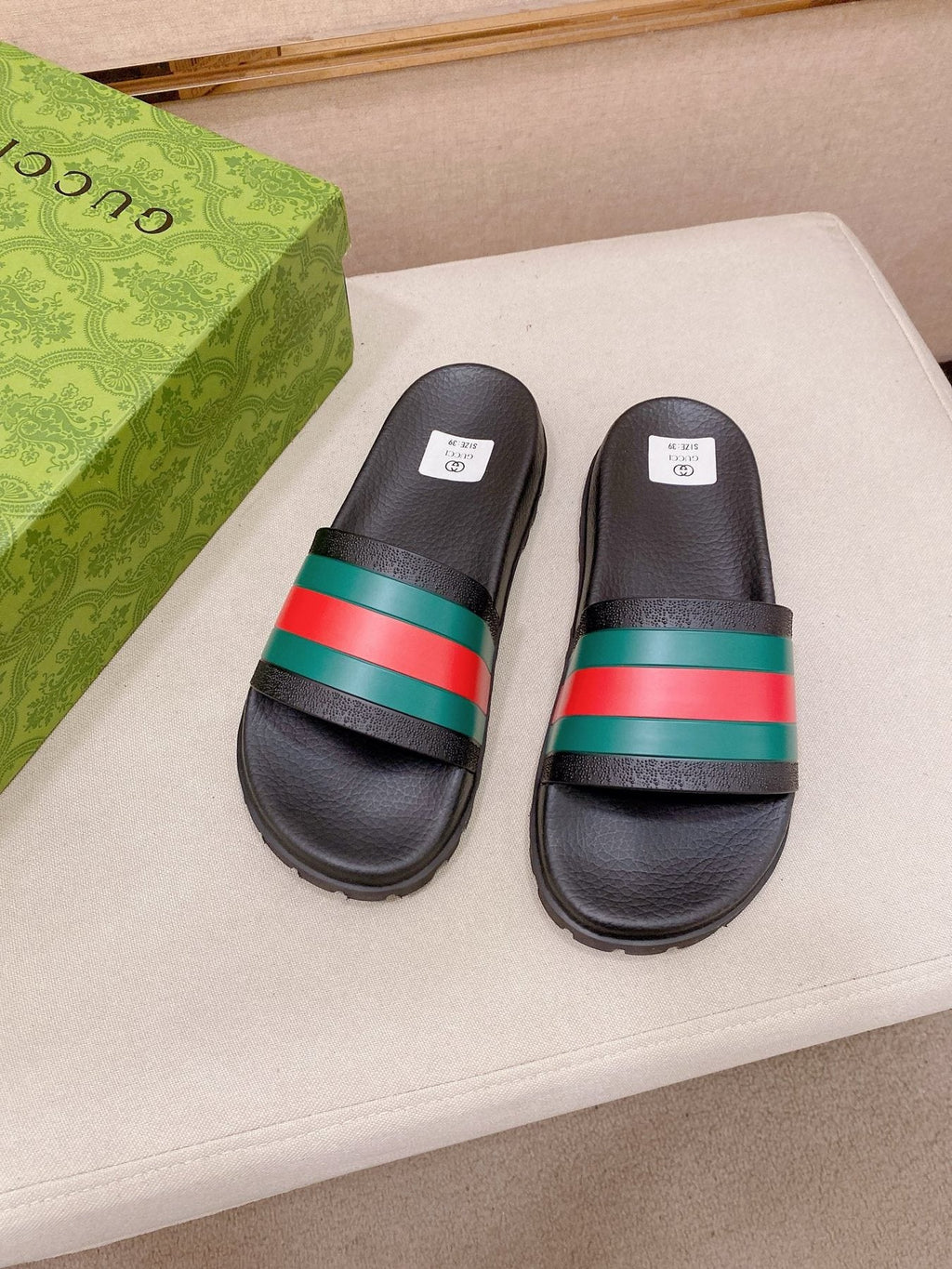 Gucci Green-Red Stripe Slide Sandals — front
