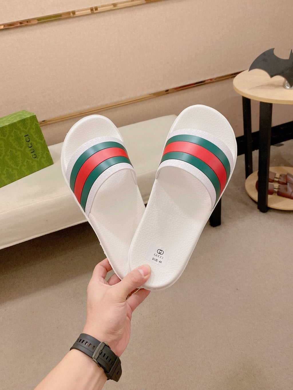 Gucci Green-Red Stripe Slide Sandals — front