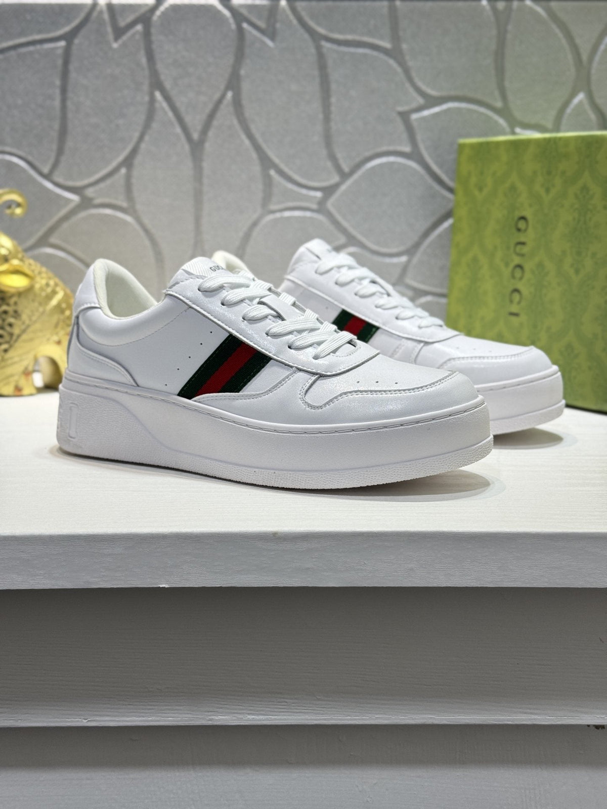 Gucci White Green-Red Stripe Sneakers — hero