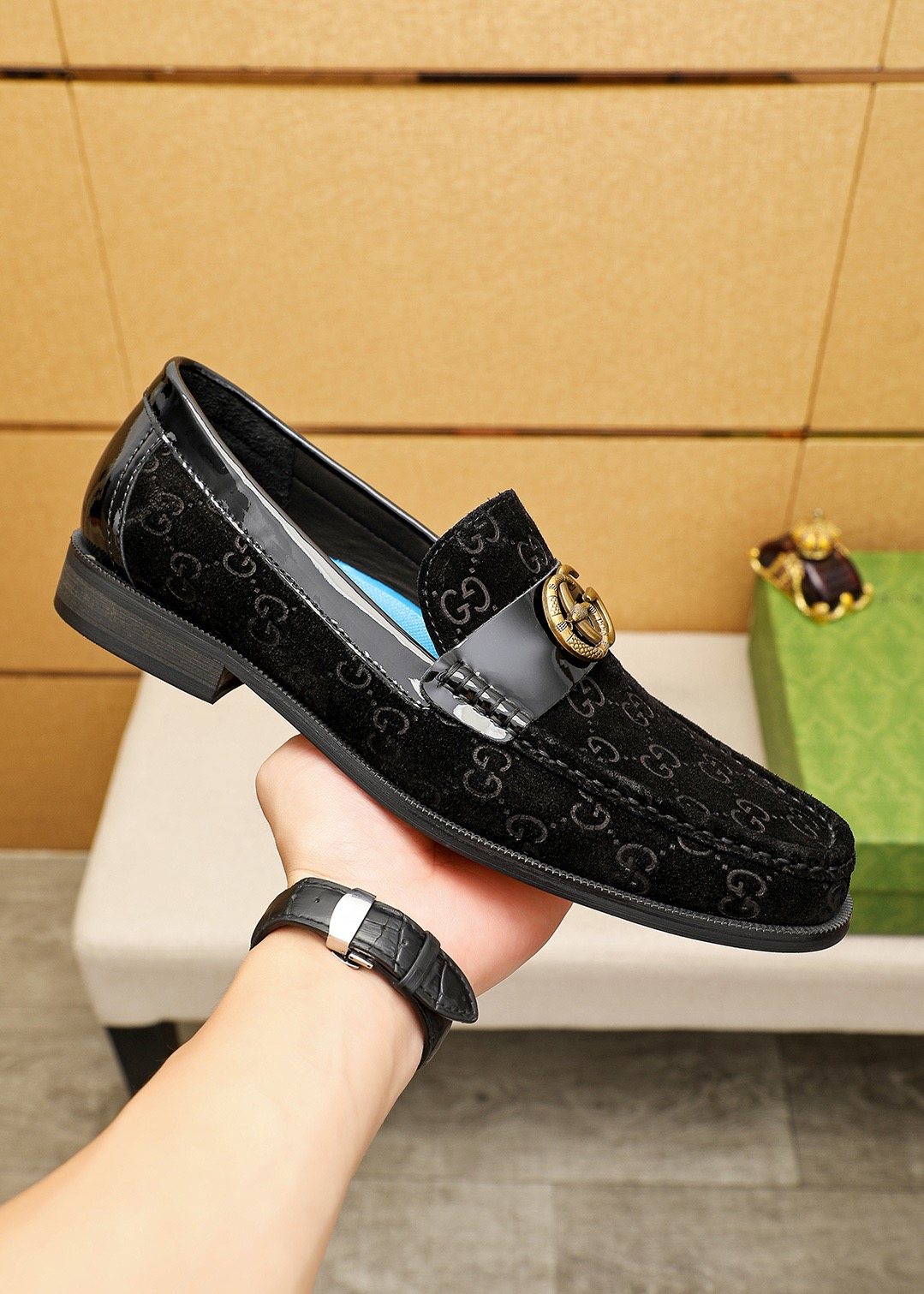 Gucci Patterned Hardware Loafers — model