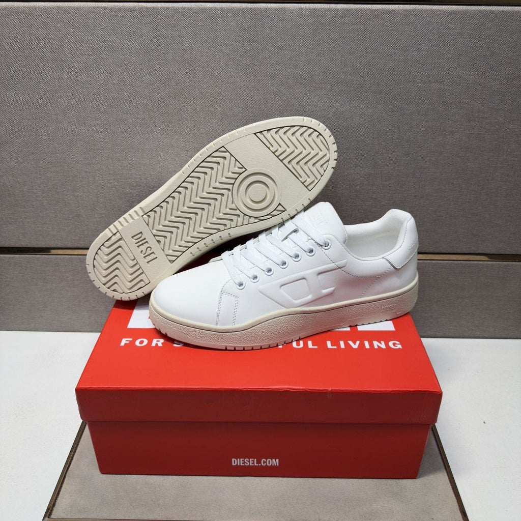 Diesel Men’s Low-Top Lace-Up Sneakers — detail