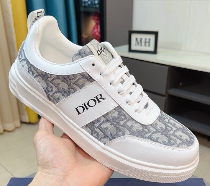 Dior Patterned Low-Top Sneakers — front