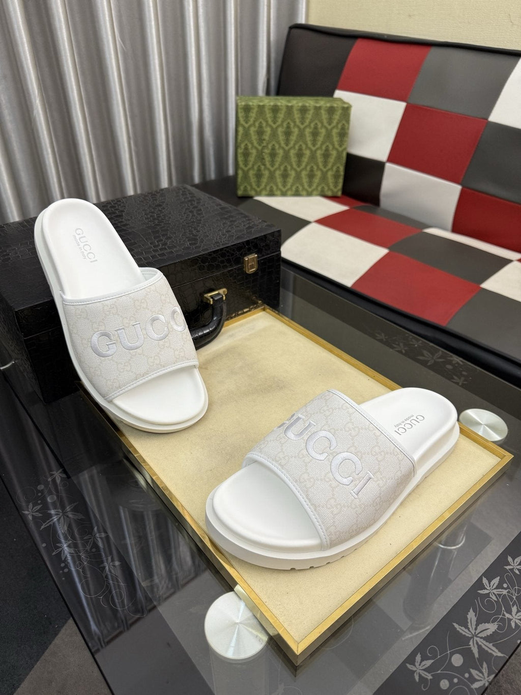 Gucci Logo Strap Slide Sandals — front