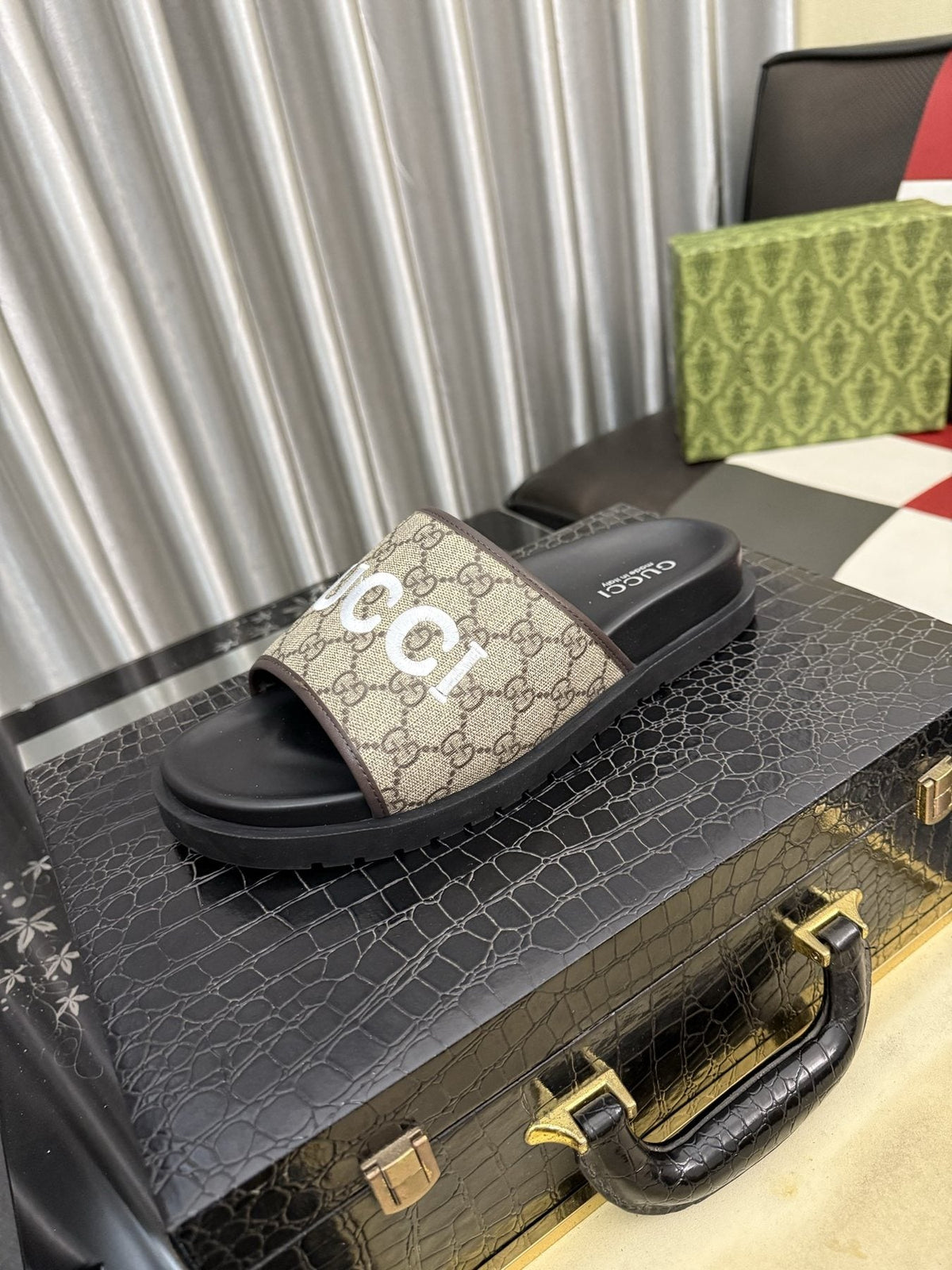 Gucci Logo Strap Slide Sandals — front
