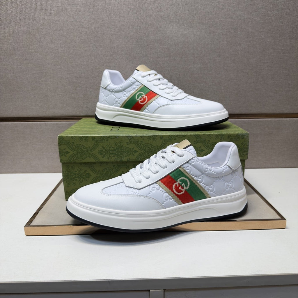 Gucci Green-Red Stripe Low-Top Sneakers — front