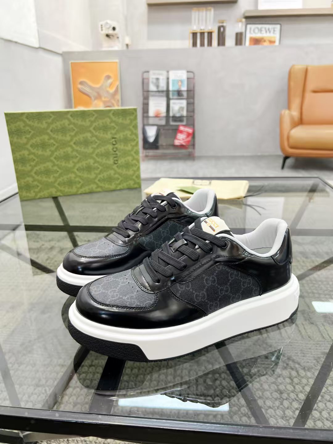 Gucci Platform Low-Top Sneakers — hero