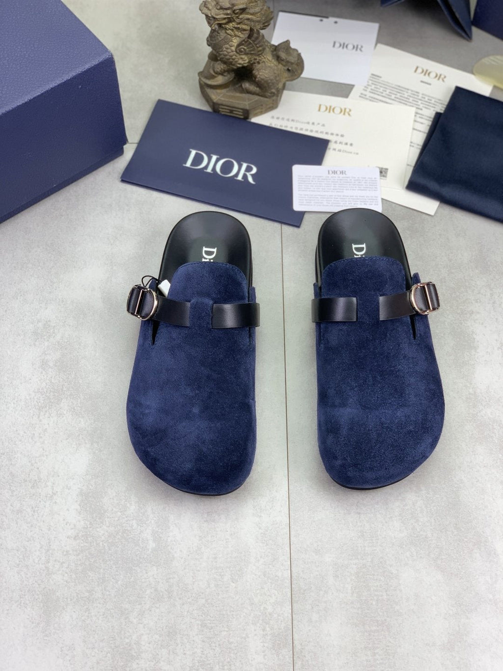 微商相册测试鞋子-Dior Buckle Strap Mule Sandals — hero