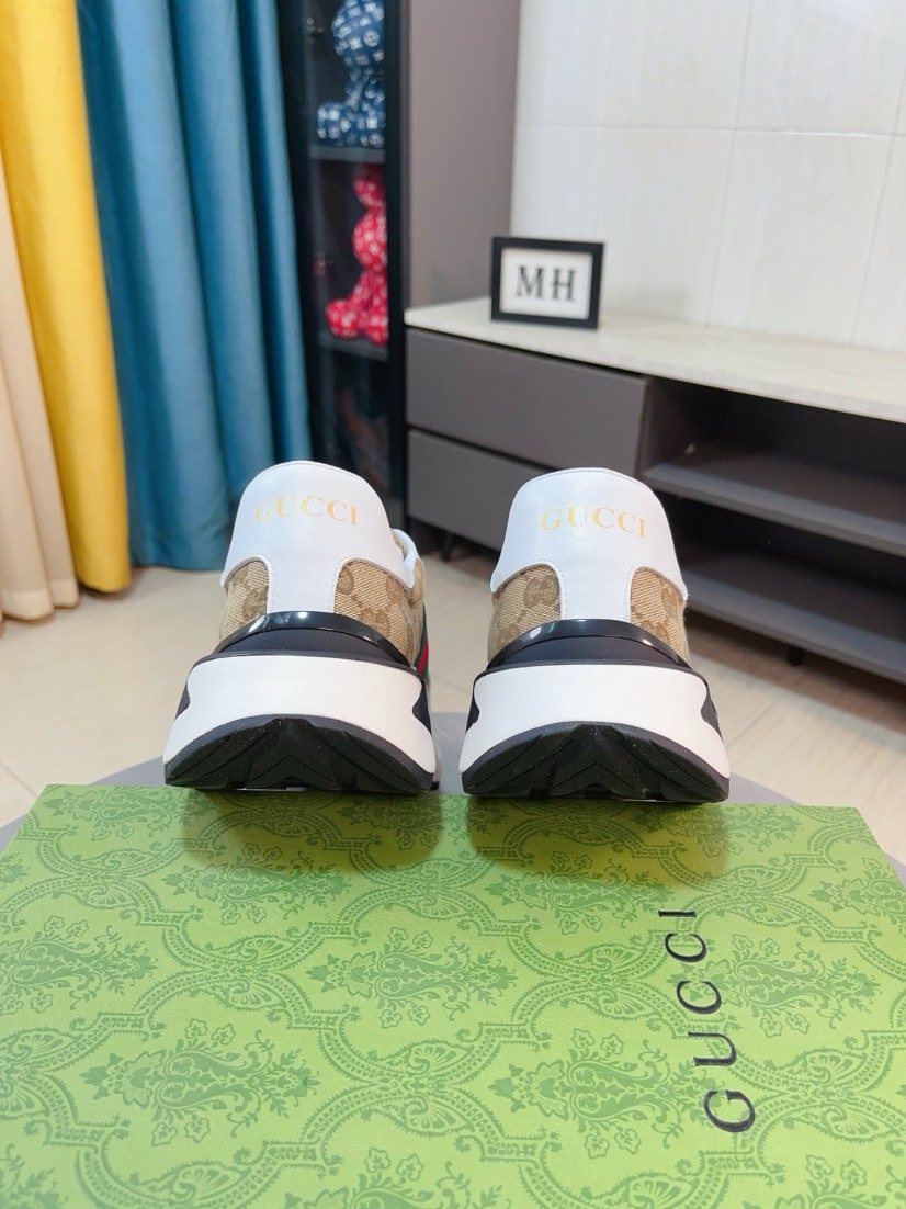 微商相册测试鞋子-Gucci Black and Beige Low-Top Sneakers — back
