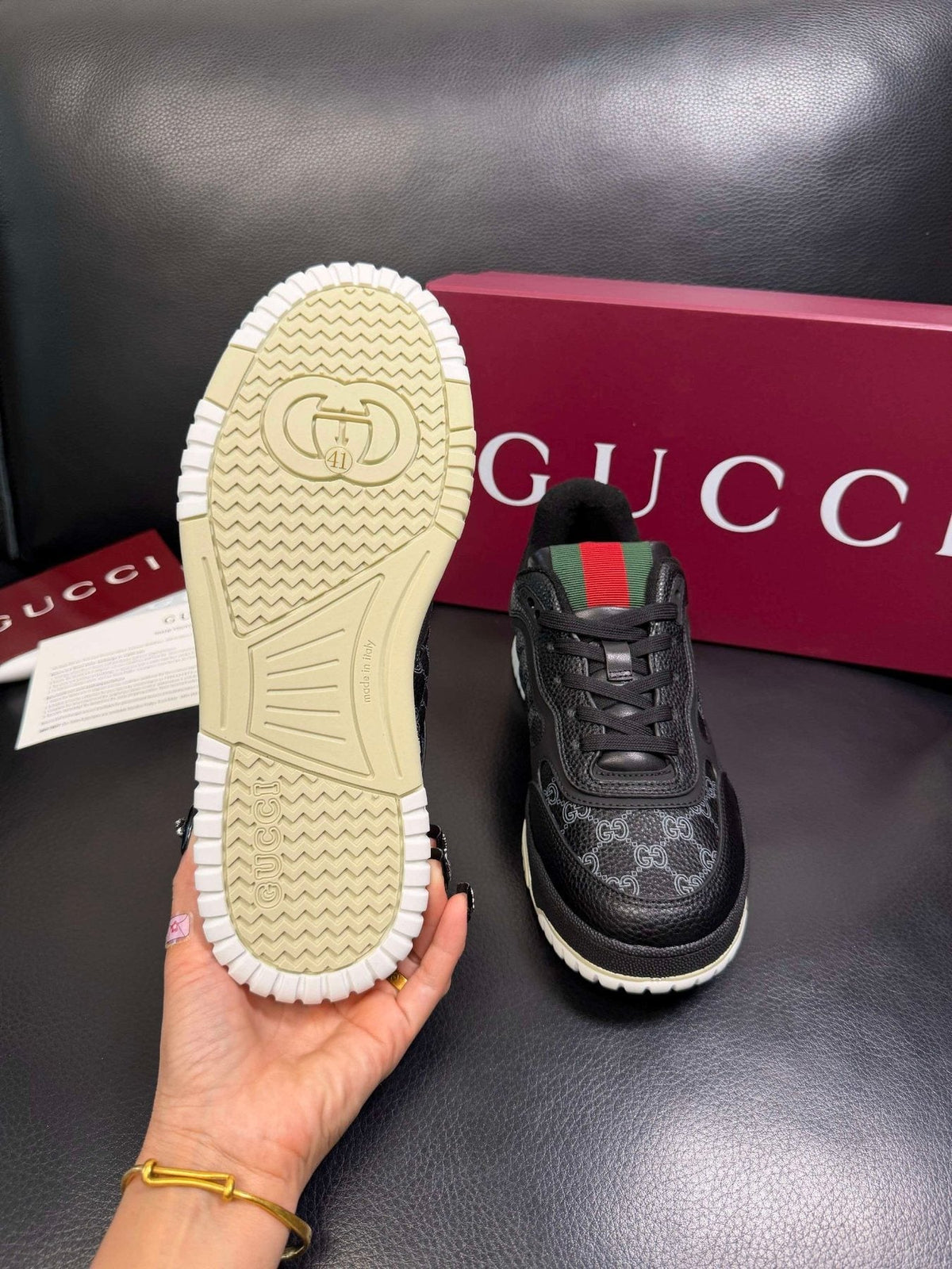 Gucci Patterned Low-Top Sneakers — detail
