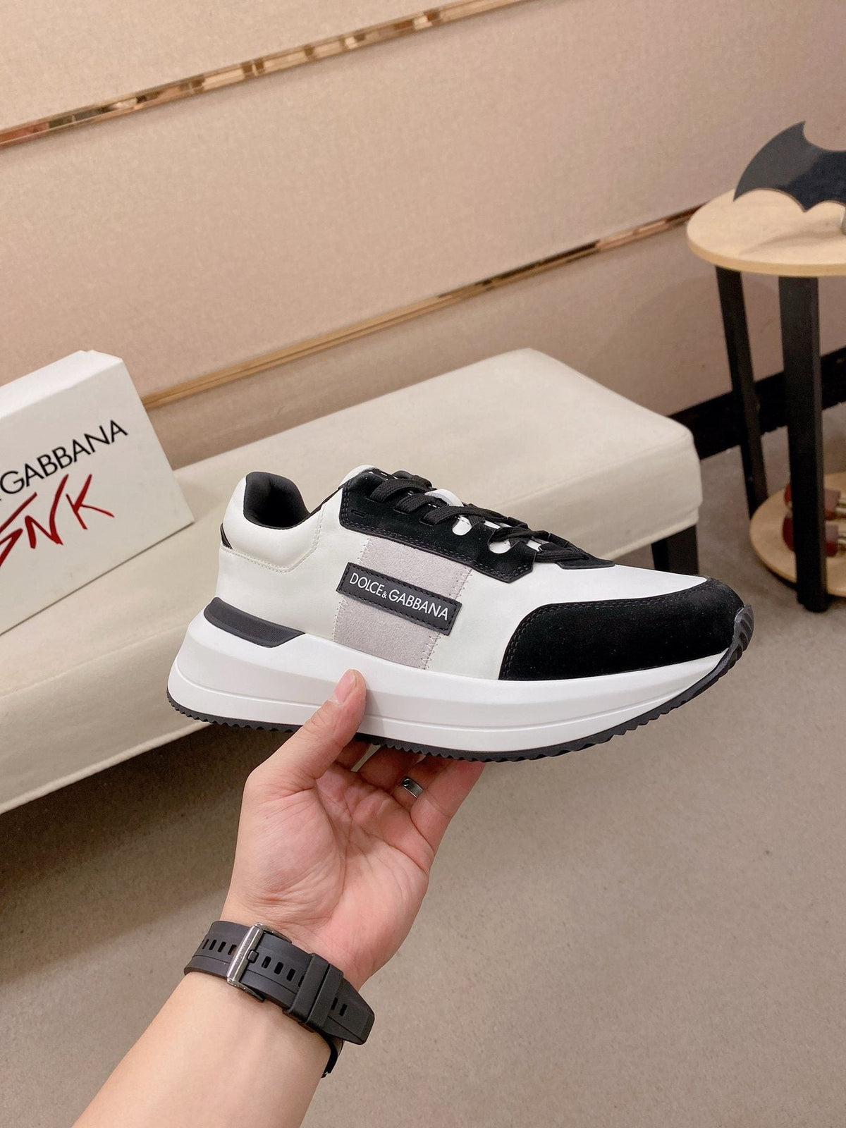 Dolce & Gabbana Logo Panel Low-Top Sneakers — side