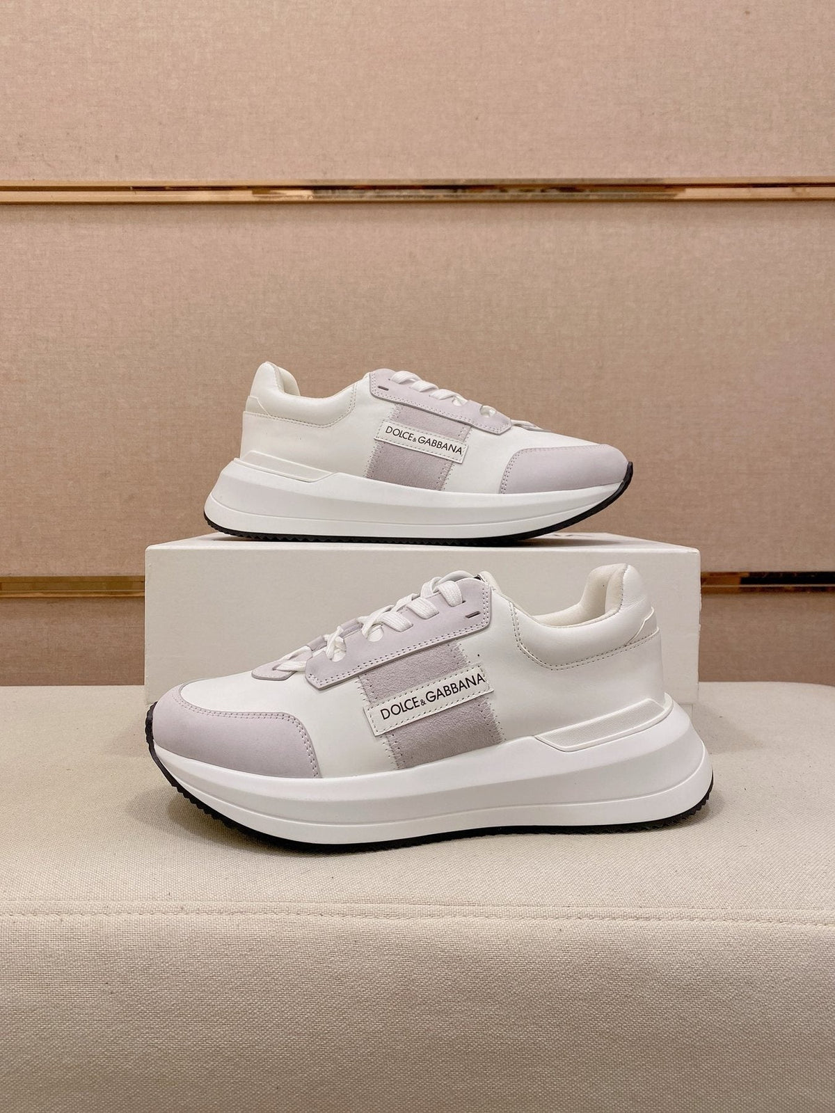 Dolce & Gabbana Logo Panel Low-Top Sneakers — front
